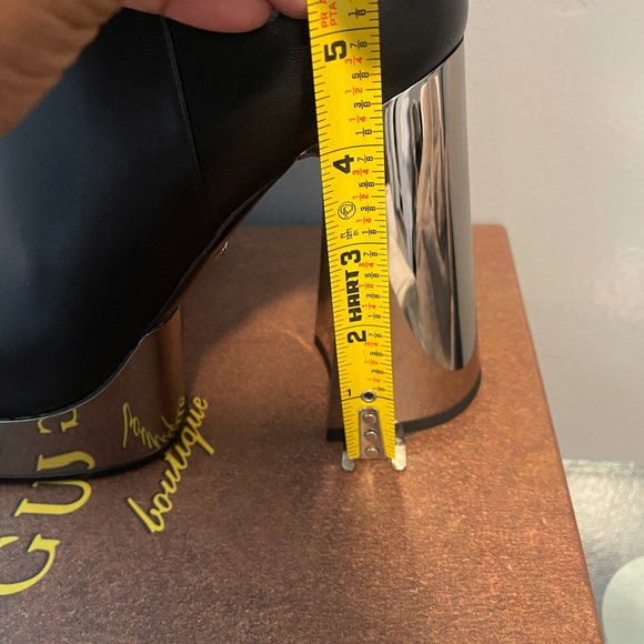 Brand New Gucci Ankle Boots - Picture 4 of 8